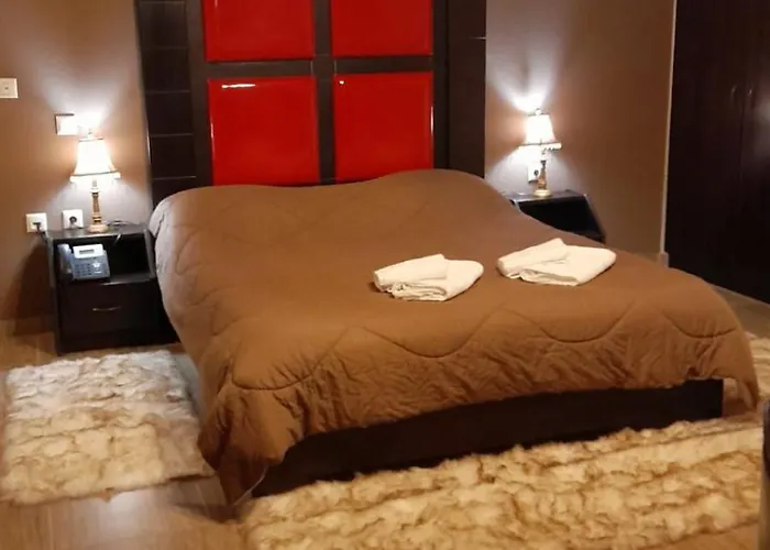 εδέμ Káto Loutrákion