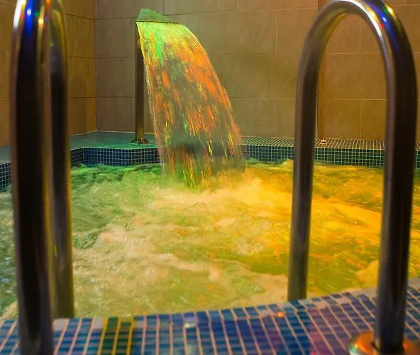 Ξενοδοχείο με διαμερίσματα εδέμ